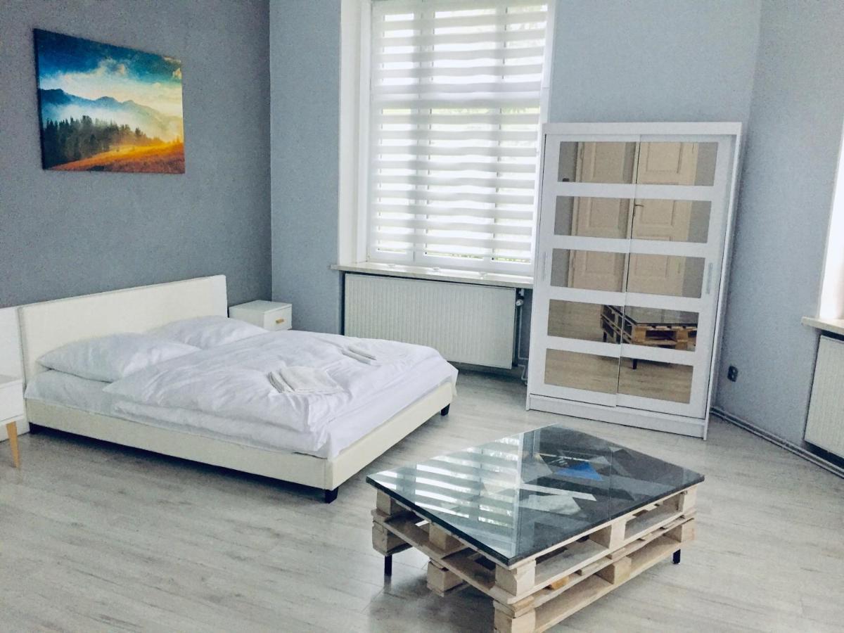 Rebel Apartament Bielsko-Biała Extérieur photo